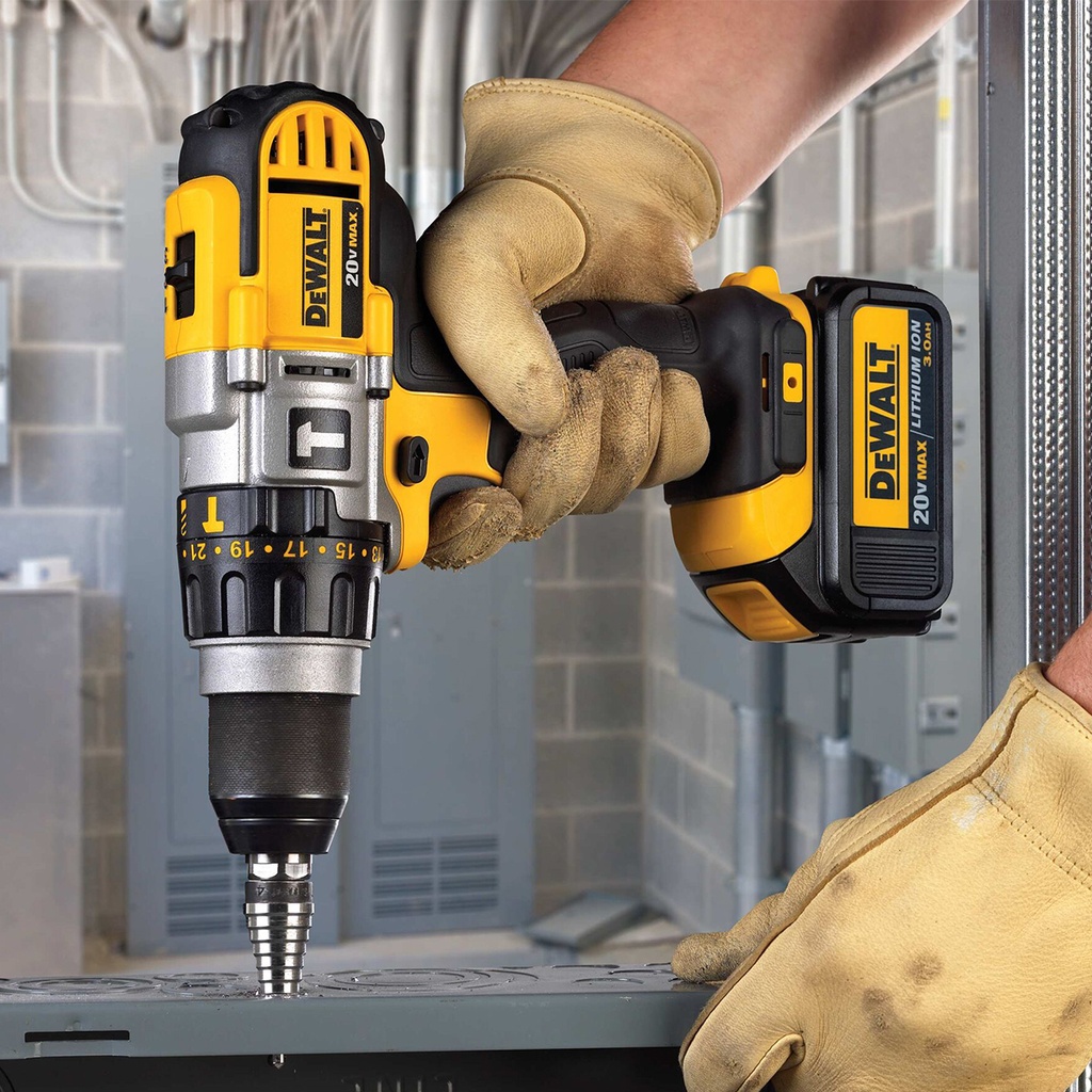 Taladro Percutor/Atornillador Inalámbrico 20V MAX Dewalt DCD985L2-B2