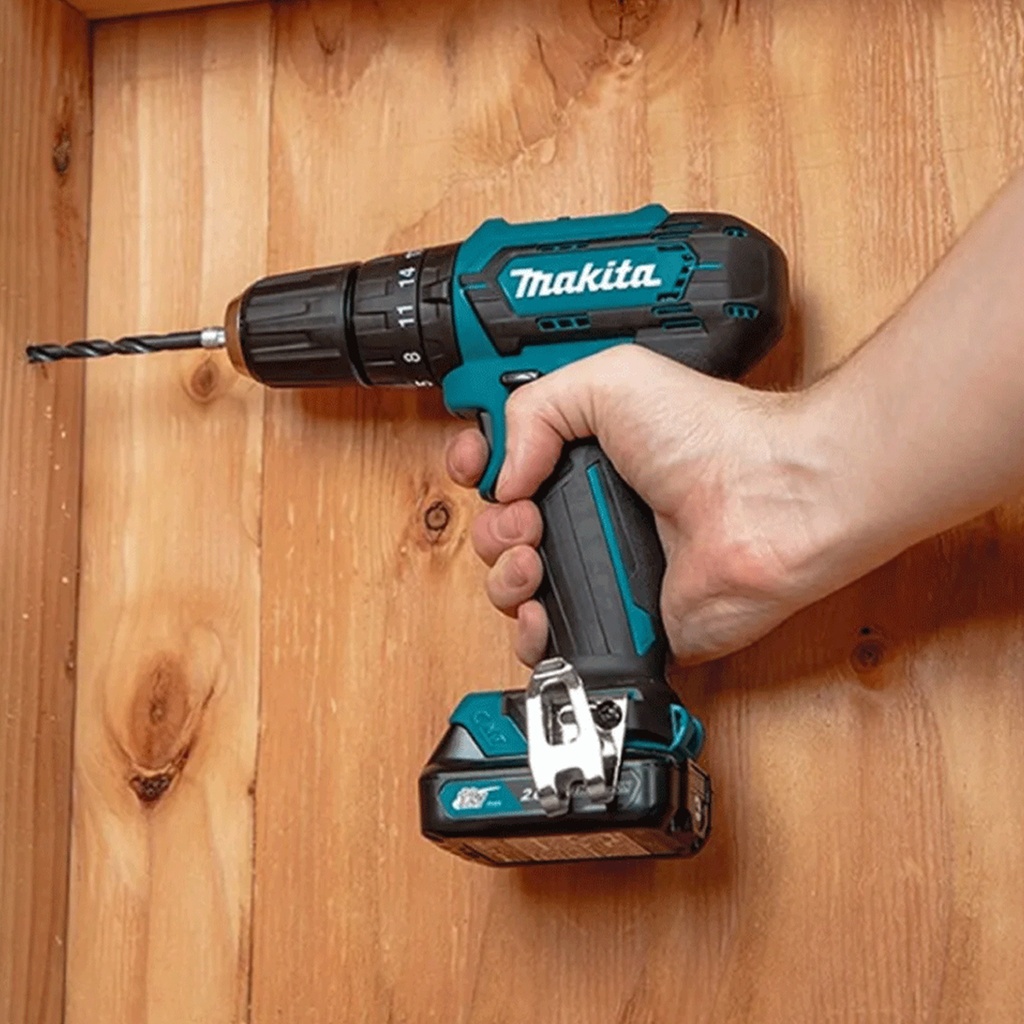 Taladro Percutor/Atornillador Inalámbrico 12V Makita HP331DZ