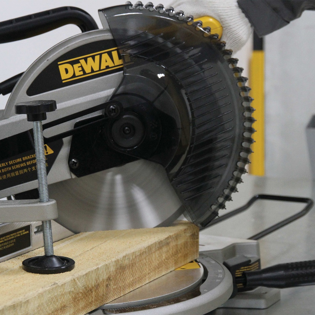 Sierra Ingleteadora 10  1.650W dewalt DW714-B2C