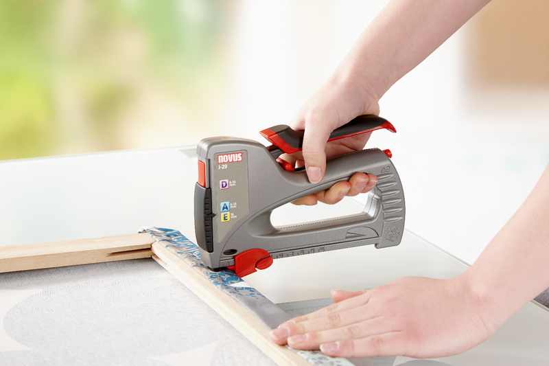 Engrapadora Manual Profesional Alemana J-29 NOVUS