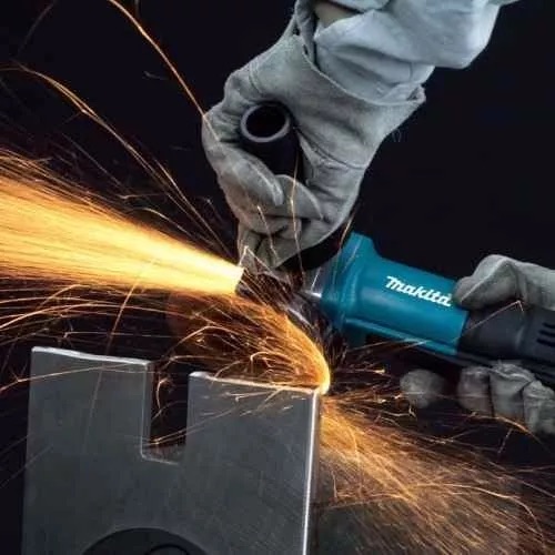 Esmeril Angular Makita 9557HPG 840W 4 1/2”